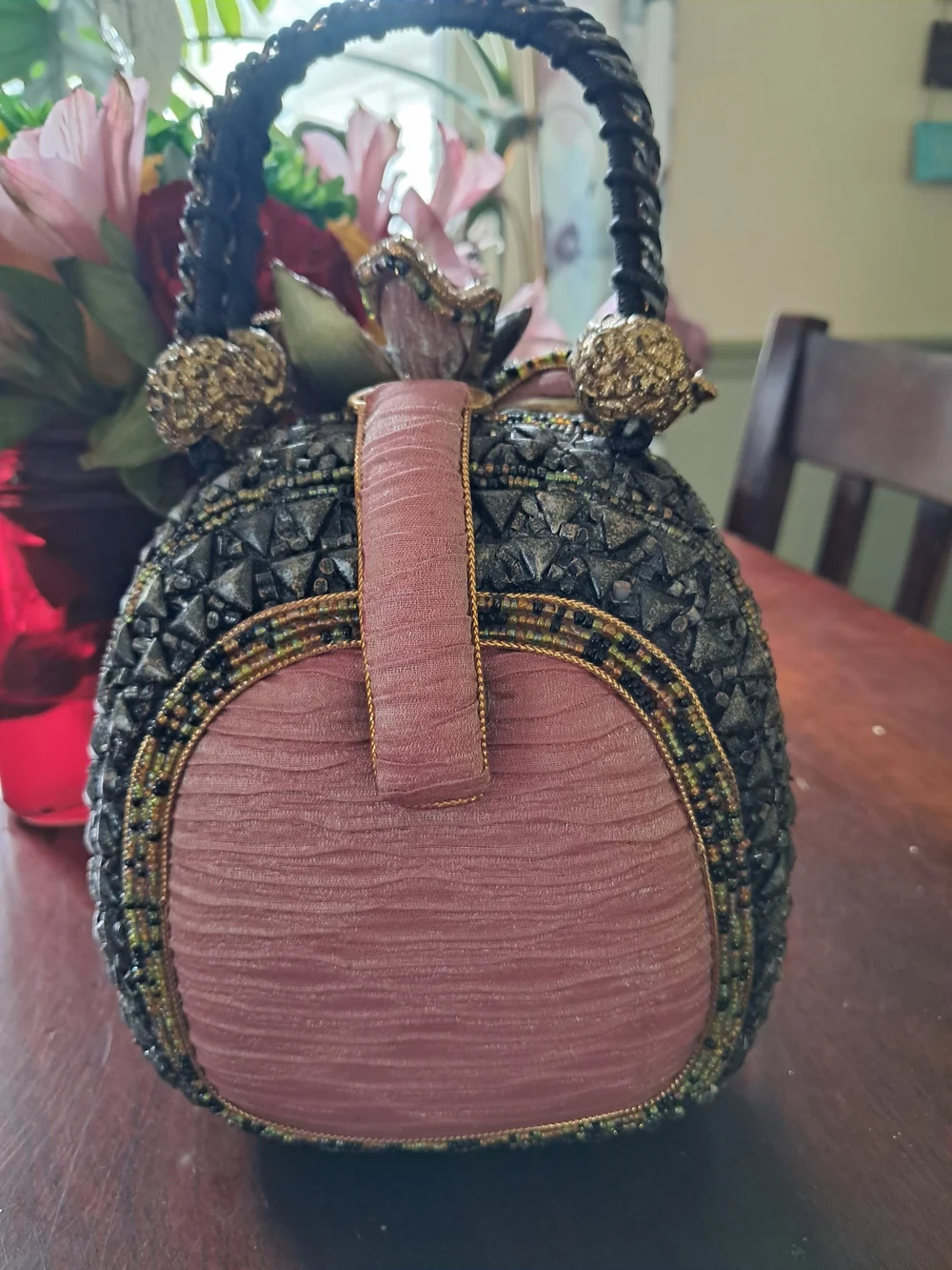 Mary Frances Pink and Gold Beaded Floral Wristlet - Picture 8 of 17